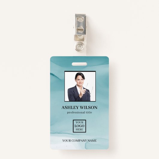 Photo ID Entreprise Sur Le Badge D'Encre D'Alcool  (Devant avec clip)