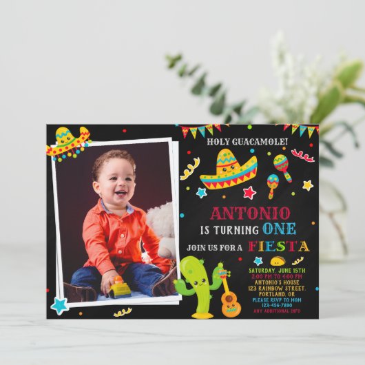 Photo Invitation Fiesta Invitation Fiesta (Debout devant)