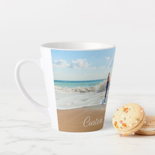 Photo Latte Mug Offrez vos photos et votre texte (En situation)