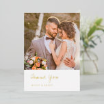 Photo minimaliste Carte de remerciements Mariage m<br><div class="desc">Carte de remerciements mariage de feuille moderne avec une mise en page simple et minimale avec des polices serif et script avec votre photo préférée.</div>