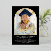 Photo Moderne Arch Script Graduation Faire-part (Debout devant)