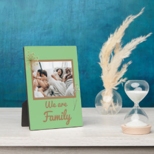 Photo Nous sommes une famille Tabletop Plaque 5x7 avec E