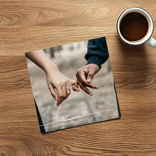 Photo on est fiancé carte de faire-part