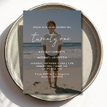Photo Overlay 21e anniversaire Invitation Card ​<br><div class="desc">Célébrez cette étape spéciale avec une carte d'invitation chaleureuse pour 21e anniversaire. Doté d'un design de superposition photo unique, il saisit magnifiquement l'essence de l'âge de vingt et un ans. Le style et la calligraphie simples et modernes apportent une touche d'élégance, ce qui en fait un lieu idéal pour une...</div>
