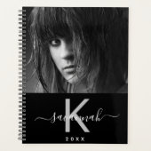 Photo personnalisée noir blanc monogramme 2025 (Devant)