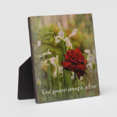 Photo Plaque de table rose rouge avec de l'Easel (Recto)