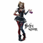 Photo Sculpture Harley Quinn Avec Dice Fuzzy<br><div class="desc">Batman : Arkham Knight | Découvrez cet art de caractère de Harley Quinn posant avec une paire de dés violets.</div>