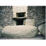 Photo Sculpture Newgrange Irlande, symboles en spirale antiques<br><div class="desc">Vue de roofbox et de kerbsone avec les synbols en spirale antiques chez Newgrange Cie. Meath Irlande,  c3500BC construit.</div>