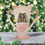 Photo Sculpture Vainqueur moche Bronze 3ème place Trophée<br><div class="desc">Un cadeau parfait pour la 3ème place gagnante de votre concours de pull de Noël et fête, un trophée de bronze. Arrière - plan métallique en bronze lisse avec un pull Nutcracker coloré au centre, texte courbe "Vainqueur moche du pull de Noël" au-dessus et "Vainqueur de la troisième place !"...</div>