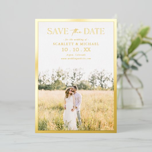 Photo Simple Enregistrer La Date Foil Invitation (Debout devant)