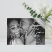 Photo simple et élégante Enregistrer la carte Date (Debout devant)