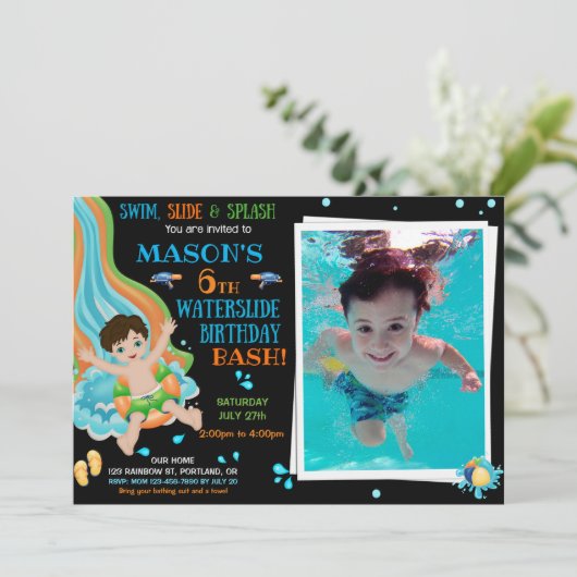 Photo Waterslide anniversaire invitation Waterpark (Debout devant)