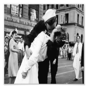 Photographie de baiser de baiser du cru Couple.Hug