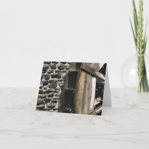 Photographie de la nature de la roue à eau en bois