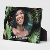 Photographie de la plaque commémorative de la végé (Côté)