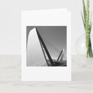 Photographie en noir et blanc de la carte de pont