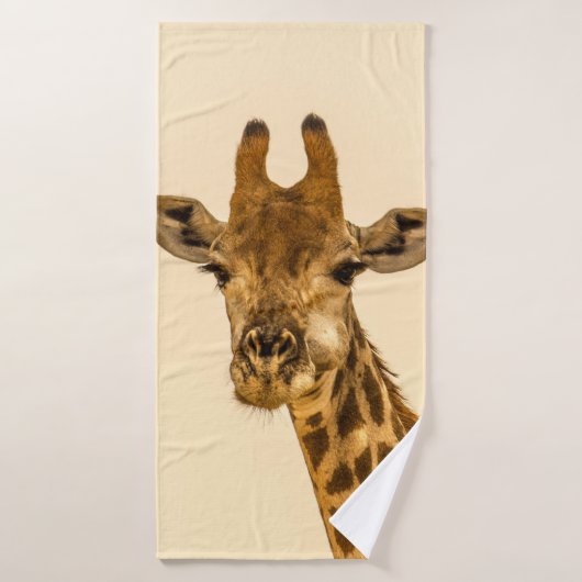 PHOTOGRAPHIE SÉLECTIVE DE GIRAFFE (Serviette de bain)