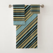 Pi vert olive rayé clair, noir et gris (En situation)