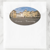 Piazza Anfiteatro Squin Lucca - Toscane, Italië Ovale Sticker (Tas)