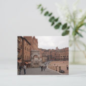 Piazza del Campo, carte postale de Sienne (Debout devant)