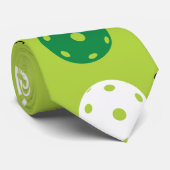 Pickleball ladybugs en pickleballetjes op vers gro stropdas (Opgerold)