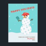 Pickleball Noël Humoristique Carte Snowman<br><div class="desc">Votre famille et vos amis auront un petit coup de coeur quand ils verront cette carte de vacances pour bonhomme de neige! En rouge,  bleu et blanc. Le texte sous le bonhomme de neige est personnalisable. Une partie d'une collection de Parcel Studios.</div>
