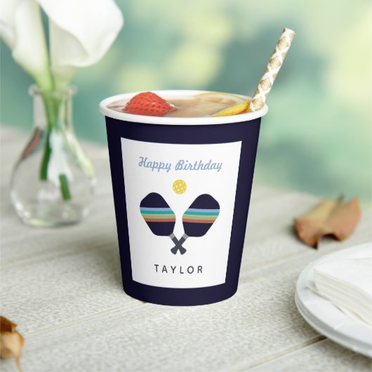 Pickleball Party Sports Dark Blue Striped Paddles Papieren Bekers (Insitu)