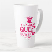 Pickleball Queen Pink gepersonaliseerde gift Grapp Latte Mok (Rechterhoek)