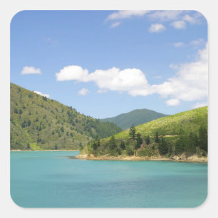 Picton, Nieuw-Zeeland. De gateway tussen Noord Vierkante Sticker