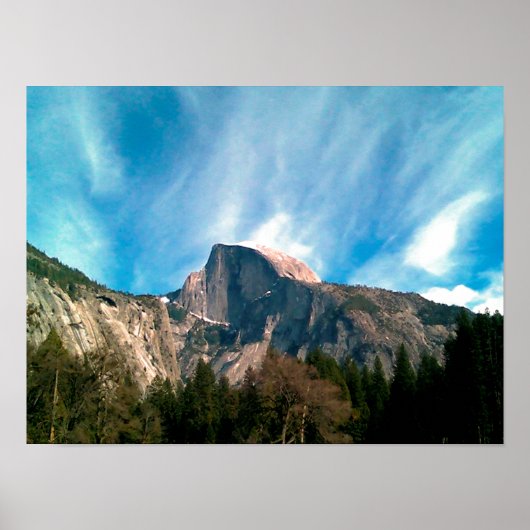 Picturesque Mountains Poster (Voorkant)