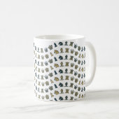 Pièces d'échecs dans la tasse de vagues (Devant droit)