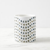 Pièces d'échecs dans la tasse de vagues (Centre)