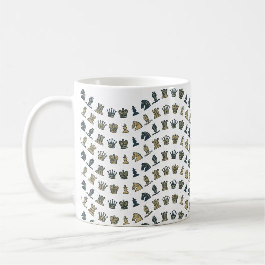 Pièces d'échecs dans la tasse de vagues (Gauche)