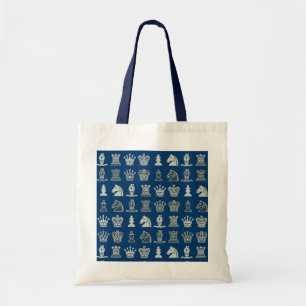 Pièces d'échecs dans le sac bleu de rangées