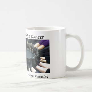 Pieds de cercle de danse d'étape - tasse