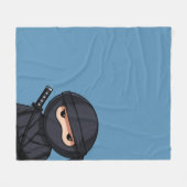 Piepende Ninja op Blauwe Fleece Deken (Voorkant (Horizontaal))