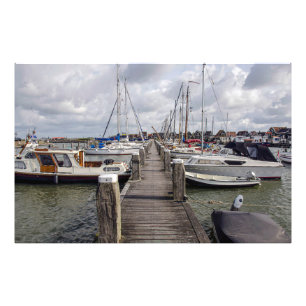 Pier met boten en jachten in Marken Nederland Foto Afdruk