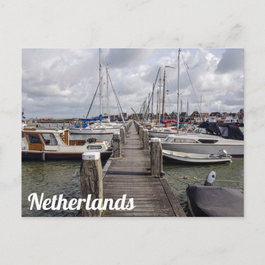 Pier met boten en jachten in Marken Nederland P Briefkaart (Voorkant)