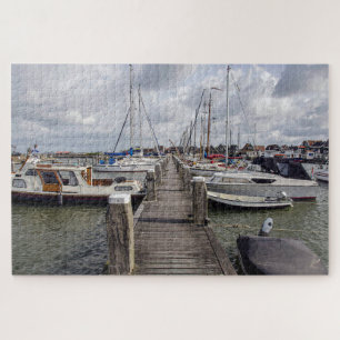 Pier met boten en jachten in Marken Netherlands J Legpuzzel