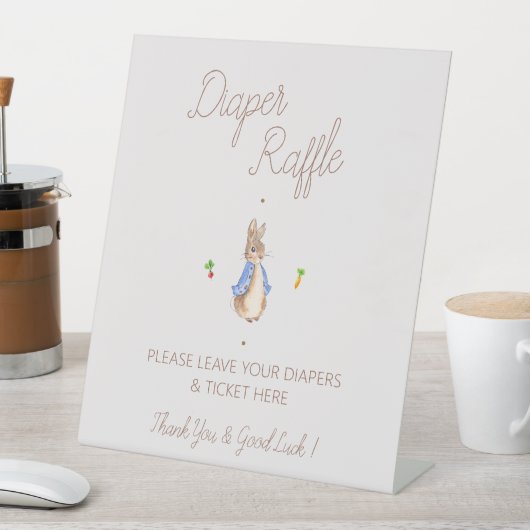 Pierre le Baby shower Rabbit Déchets Signe de traf (In SItu)