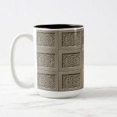 Pierre sculptée Noeuds celtiques Motif carrelé Mug (Gauche)