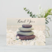 Pierres empilées méditatif Merci du Caire (Debout devant)