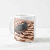 Pigeon Mug sur le toit (Devant gauche)