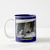 Pigeonholed? Tweekleurige Koffiemok (Links)
