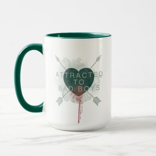 Pijl | "Aangetrokken naar slechte jongens" doorbor Mok (Links)