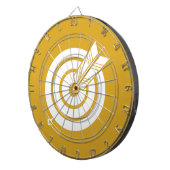 Pijl raakt een rond doel dartbord (Voorkant Rechts)