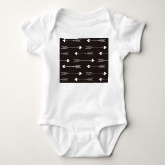 Pijlen, harten, abstract patroon. romper