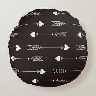 Pijlen, harten, abstract patroon. rond kussen