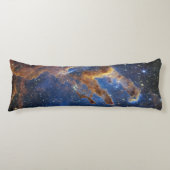 Pijlers van Creatie Eagle Nebula Webb Telescoop Lichaamskussen (Voorkant)