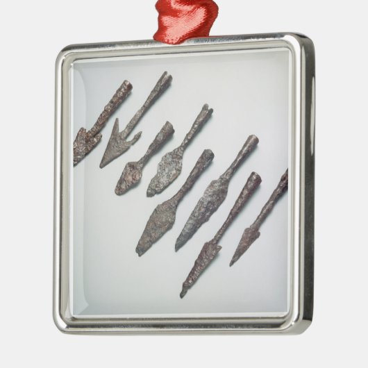 Pijlpunten, ijzertijdperk (ijzer) metalen ornament (Links)